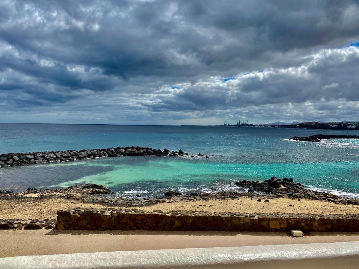 Sol Eterno - Luxury Aparmtent With Direct Oceanview And Extra Services Costa Teguise Exterior foto